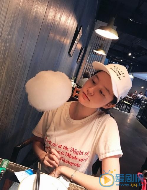 崔心心生活照 崔心心高清写真_崔心心高清剧照