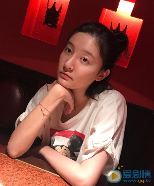 崔心心生活照 崔心心高清写真_崔心心高清剧照