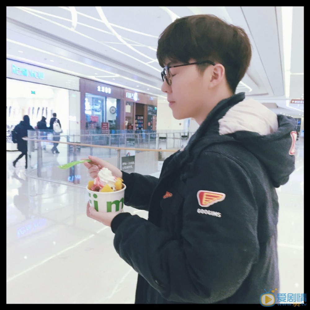 杨宝心帅气写真 杨宝心高清写真_杨宝心高清剧照