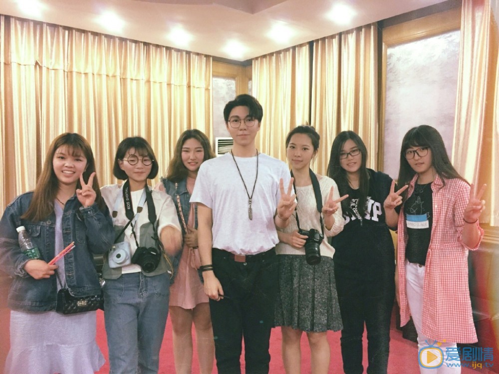杨宝心参加活动写真 杨宝心高清写真_杨宝心高清剧照