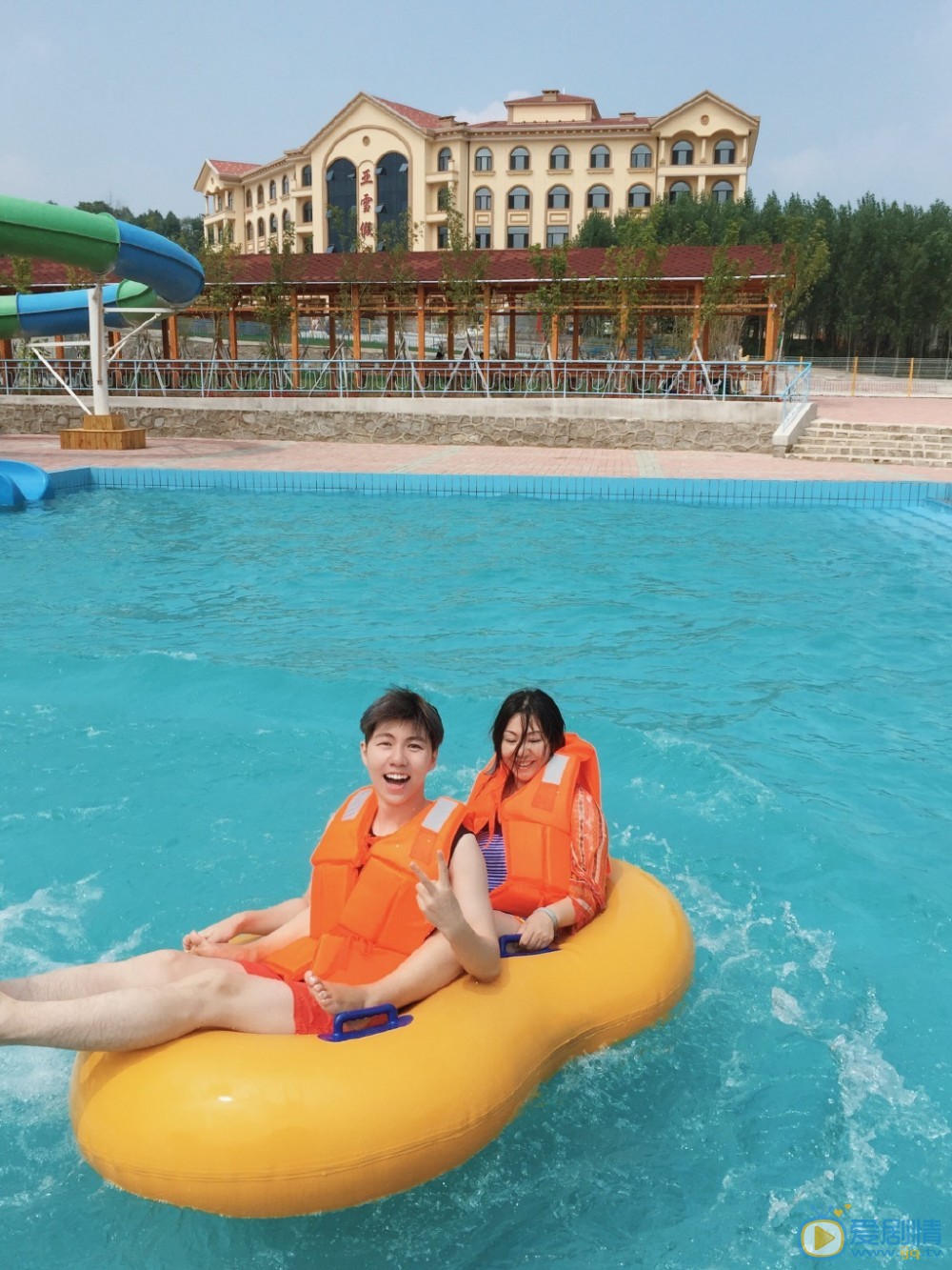 杨宝心好友合照写真 杨宝心高清写真_杨宝心高清剧照