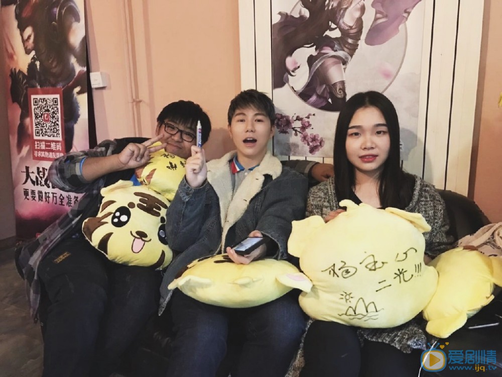 杨宝心好友合照写真 杨宝心高清写真_杨宝心高清剧照