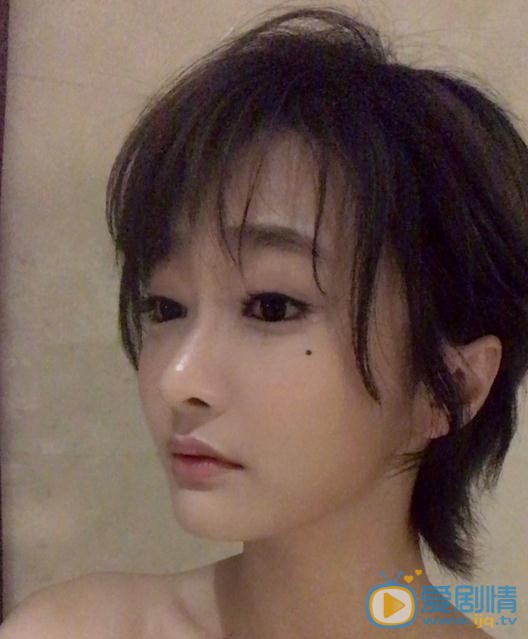陈冰家人合照 陈冰高清写真_陈冰高清剧照