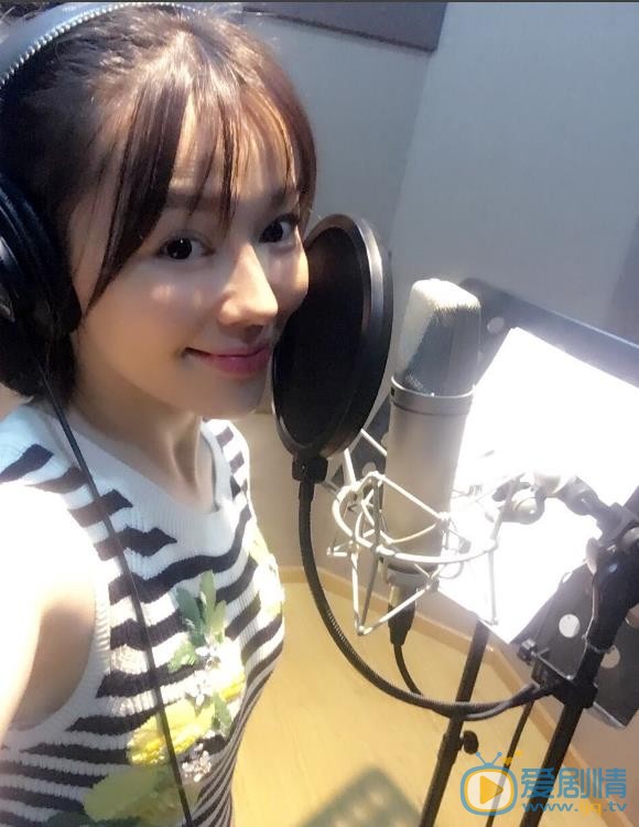 王紫伊生活照 王紫伊高清写真_王紫伊高清剧照