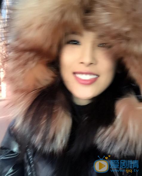 银雪生活照 银雪高清写真_银雪高清剧照