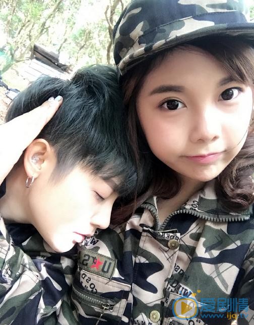 王佳慧与人合照 王佳慧高清写真_王佳慧高清剧照