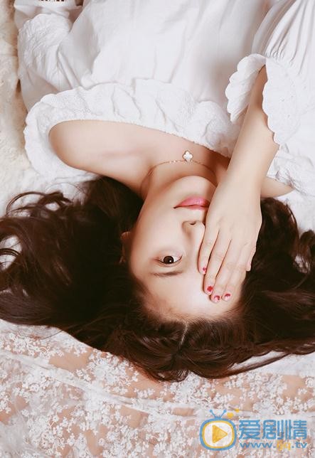 王佳慧街拍写真 王佳慧高清写真_王佳慧高清剧照