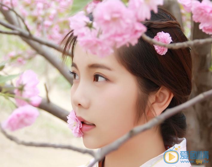王佳慧花儿写真 王佳慧高清写真_王佳慧高清剧照