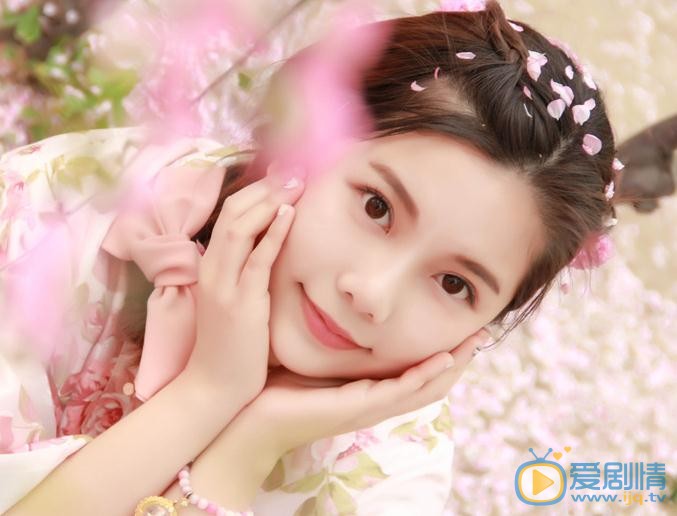 王佳慧花儿写真 王佳慧高清写真_王佳慧高清剧照