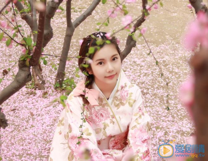 王佳慧花儿写真 王佳慧高清写真_王佳慧高清剧照