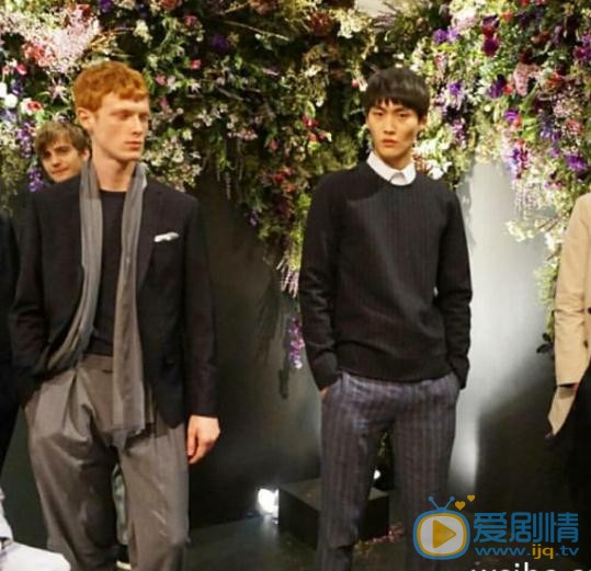 李辰街拍写真 李辰高清写真_李辰高清剧照
