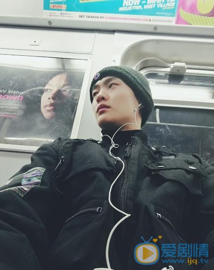 李辰生活照写真 李辰高清写真_李辰高清剧照