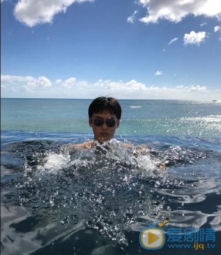 李辰生活照写真 李辰高清写真_李辰高清剧照