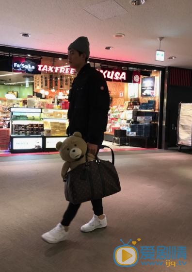 李辰街拍写真 李辰高清写真_李辰高清剧照