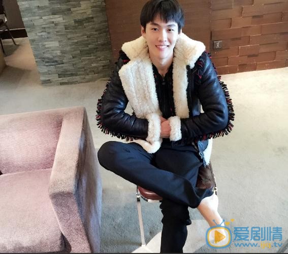 李辰街拍写真 李辰高清写真_李辰高清剧照