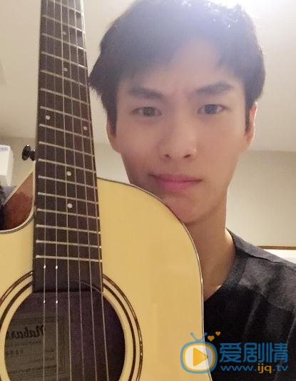 李辰生活照写真 李辰高清写真_李辰高清剧照