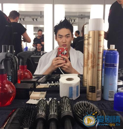 李辰生活照写真 李辰高清写真_李辰高清剧照