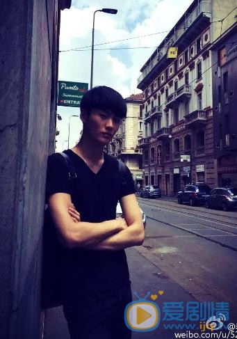 李辰帅气写真 李辰高清写真_李辰高清剧照