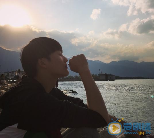 李辰生活照写真 李辰高清写真_李辰高清剧照