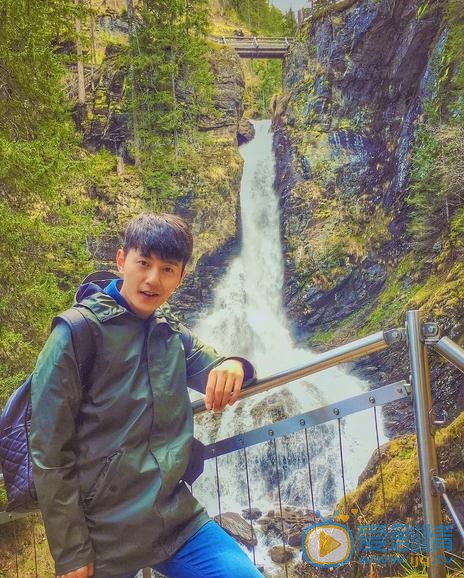 祁汉旅游照 祁汉高清写真_祁汉高清剧照