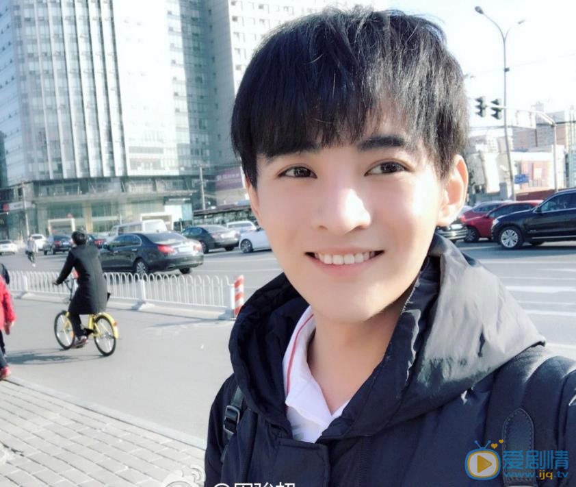 周骏超生活照 周骏超高清写真_周骏超高清剧照