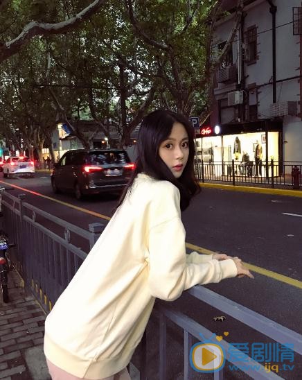 汤敏街拍写真 汤敏高清写真_汤敏高清剧照