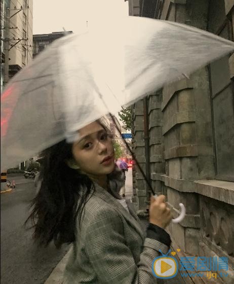 汤敏街拍写真 汤敏高清写真_汤敏高清剧照