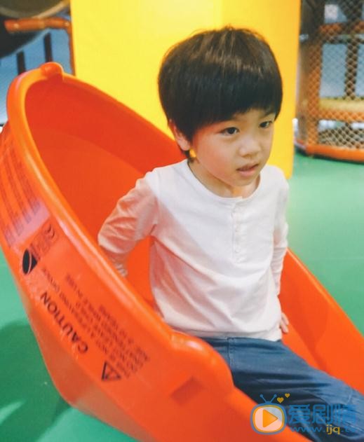 韩昊霖悠闲写真 韩昊霖高清写真_韩昊霖高清剧照