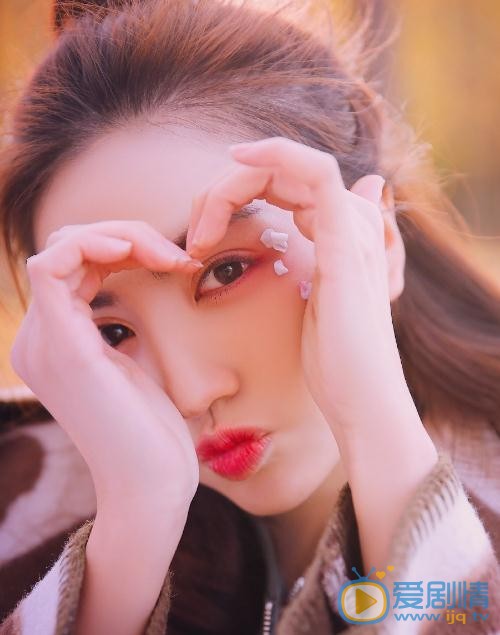 陈美林桃花妆写真 陈美林高清写真_陈美林高清剧照