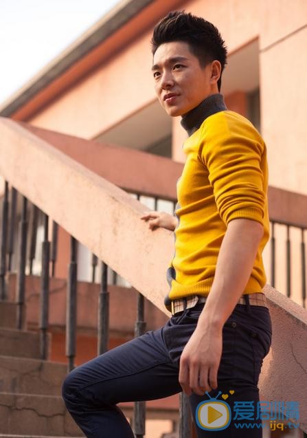 王鑫街拍写真 王鑫高清写真_王鑫高清剧照