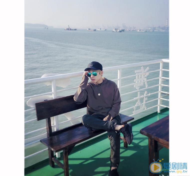 聂闻远旅行大片 聂闻远高清写真_聂闻远高清剧照