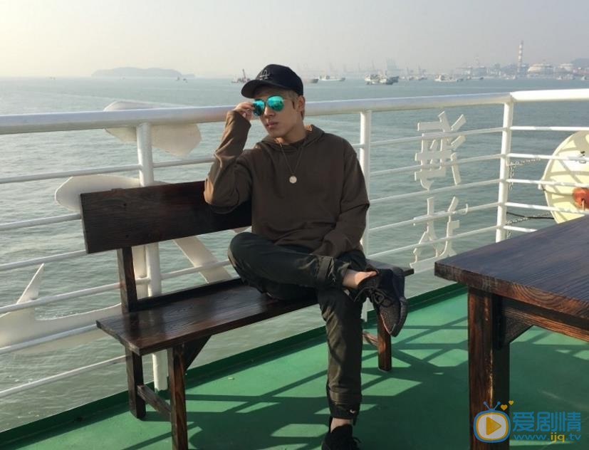 聂闻远旅行大片 聂闻远高清写真_聂闻远高清剧照