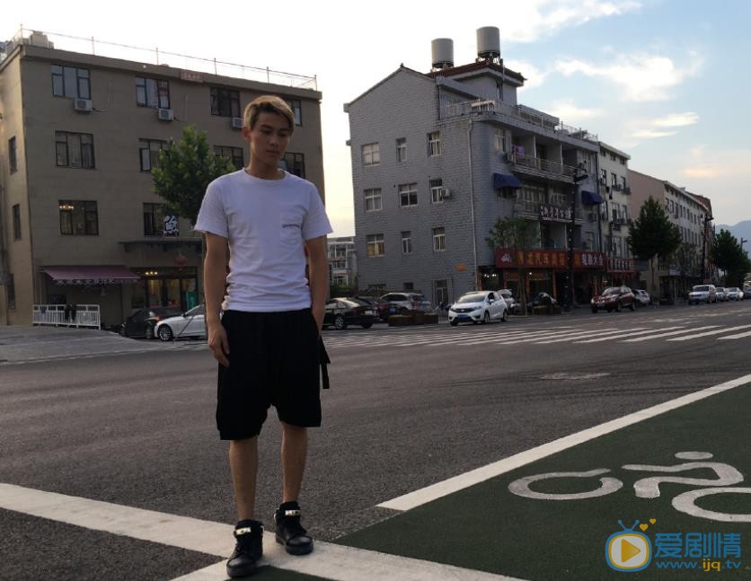 聂闻远旅行大片 聂闻远高清写真_聂闻远高清剧照