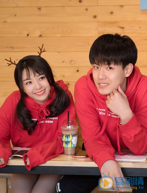 童可可情侣写真 童可可高清写真_童可可高清剧照