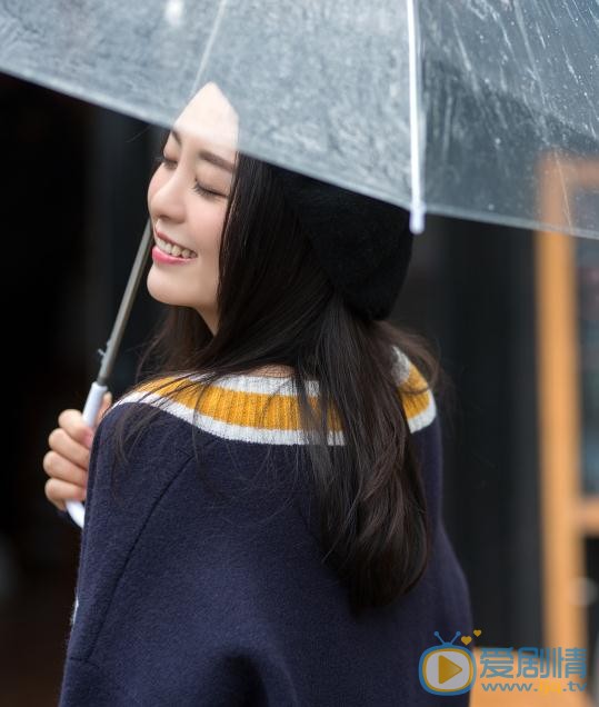 童可可气质写真 童可可高清写真_童可可高清剧照
