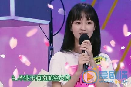 王歆霆参加活动写真 王歆霆高清写真_王歆霆高清剧照