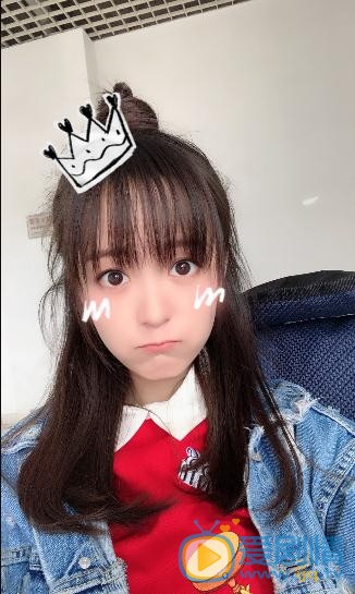 王歆霆自拍写真 王歆霆高清写真_王歆霆高清剧照
