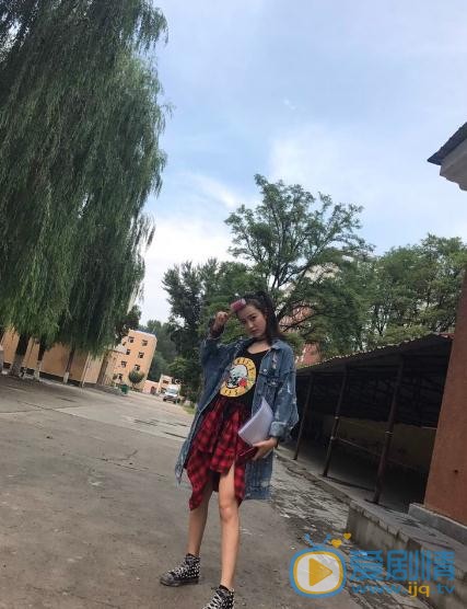 王歆霆旅行写真 王歆霆高清写真_王歆霆高清剧照