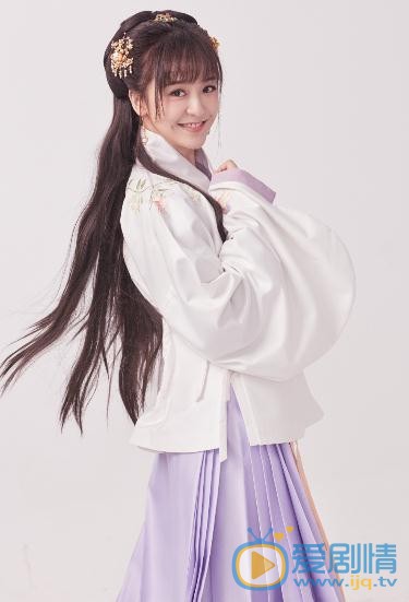 王歆霆街拍写真 王歆霆高清写真_王歆霆高清剧照