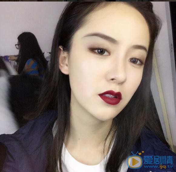 王歆霆自拍写真 王歆霆高清写真_王歆霆高清剧照