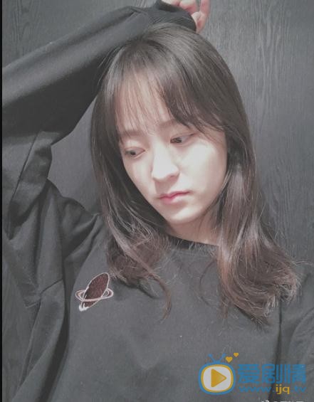 王歆霆可爱写真 王歆霆高清写真_王歆霆高清剧照