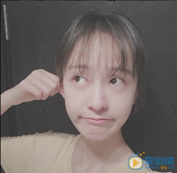 王歆霆可爱写真 王歆霆高清写真_王歆霆高清剧照