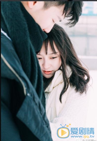 王歆霆俏丽写真 王歆霆高清写真_王歆霆高清剧照