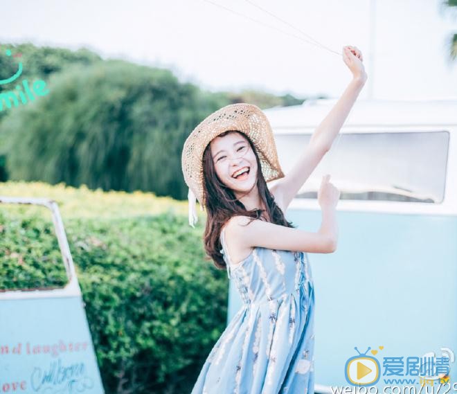 王歆霆夏日写真 王歆霆高清写真_王歆霆高清剧照