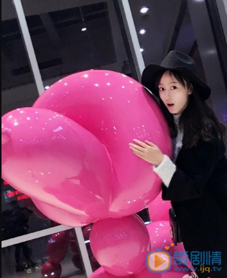 王歆霆俏丽写真 王歆霆高清写真_王歆霆高清剧照