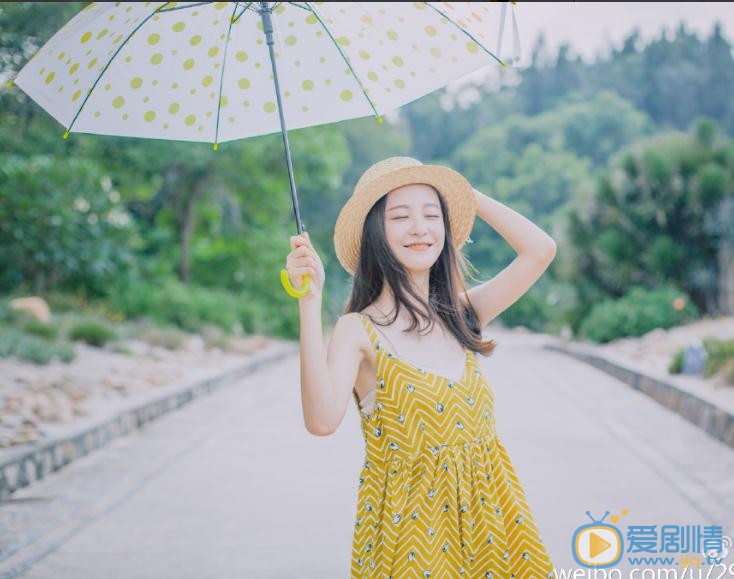 王歆霆夏日写真 王歆霆高清写真_王歆霆高清剧照