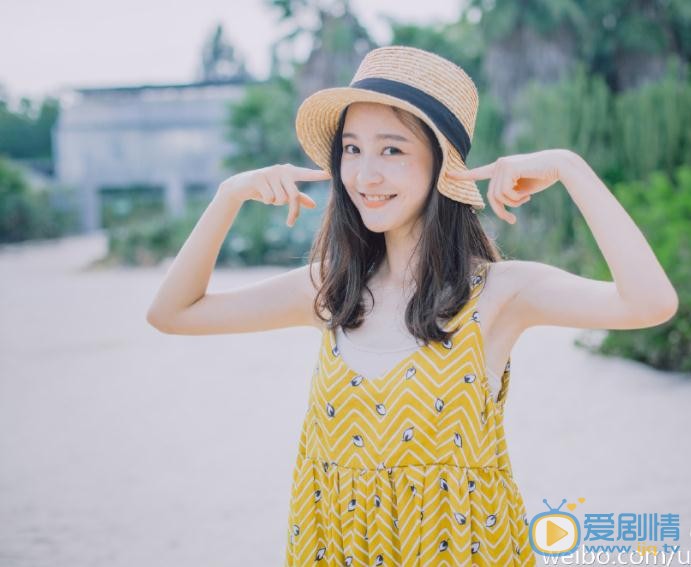 王歆霆夏日写真 王歆霆高清写真_王歆霆高清剧照