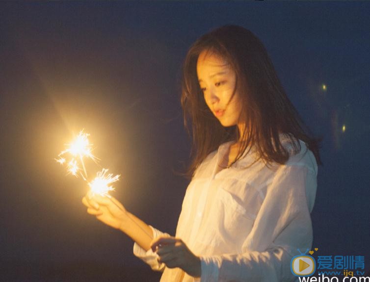 王歆霆俏丽写真 王歆霆高清写真_王歆霆高清剧照