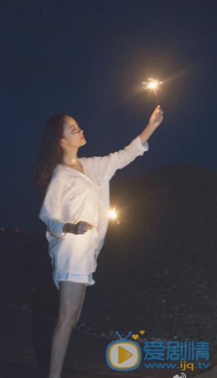 王歆霆俏丽写真 王歆霆高清写真_王歆霆高清剧照