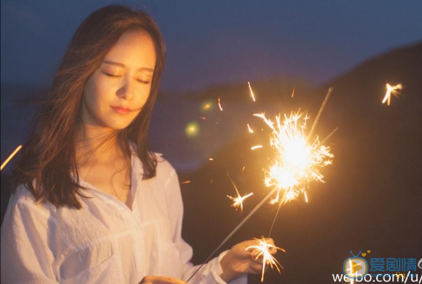 王歆霆俏丽写真 王歆霆高清写真_王歆霆高清剧照